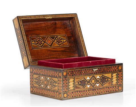 inlaid wooden jewelry box